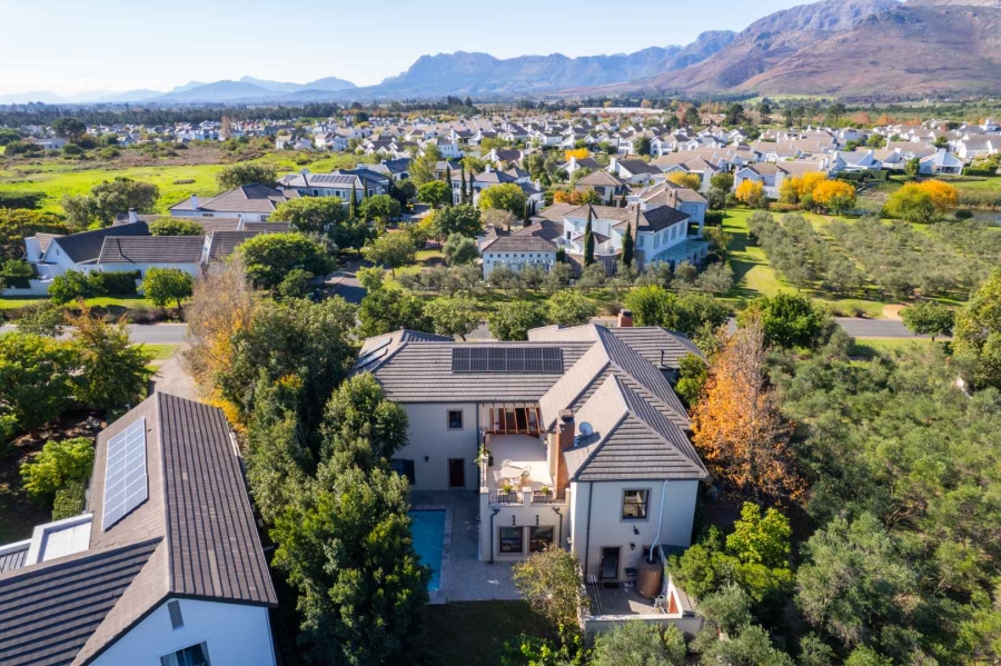 5 Bedroom Property for Sale in Val De Vie Estate Western Cape